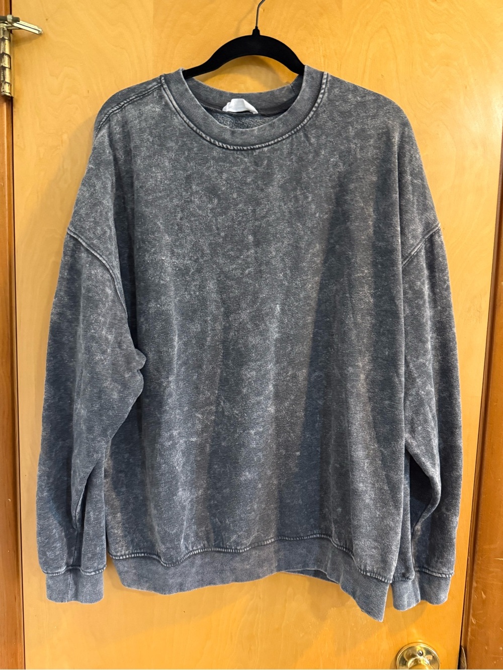 Double Zero Mineral Wash Crewneck Sweatshirt